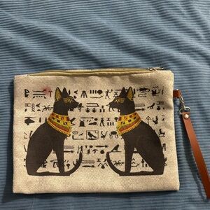 Ancient Cat Design Travel Clutch